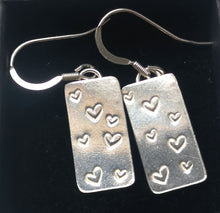 Load image into Gallery viewer, Sterling Silver Heart Hammered Earrings
