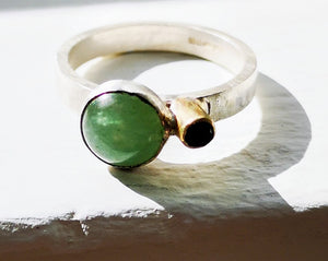 Silver & 9k Gold Ring. Aventurine Stone with tiny black Agate.