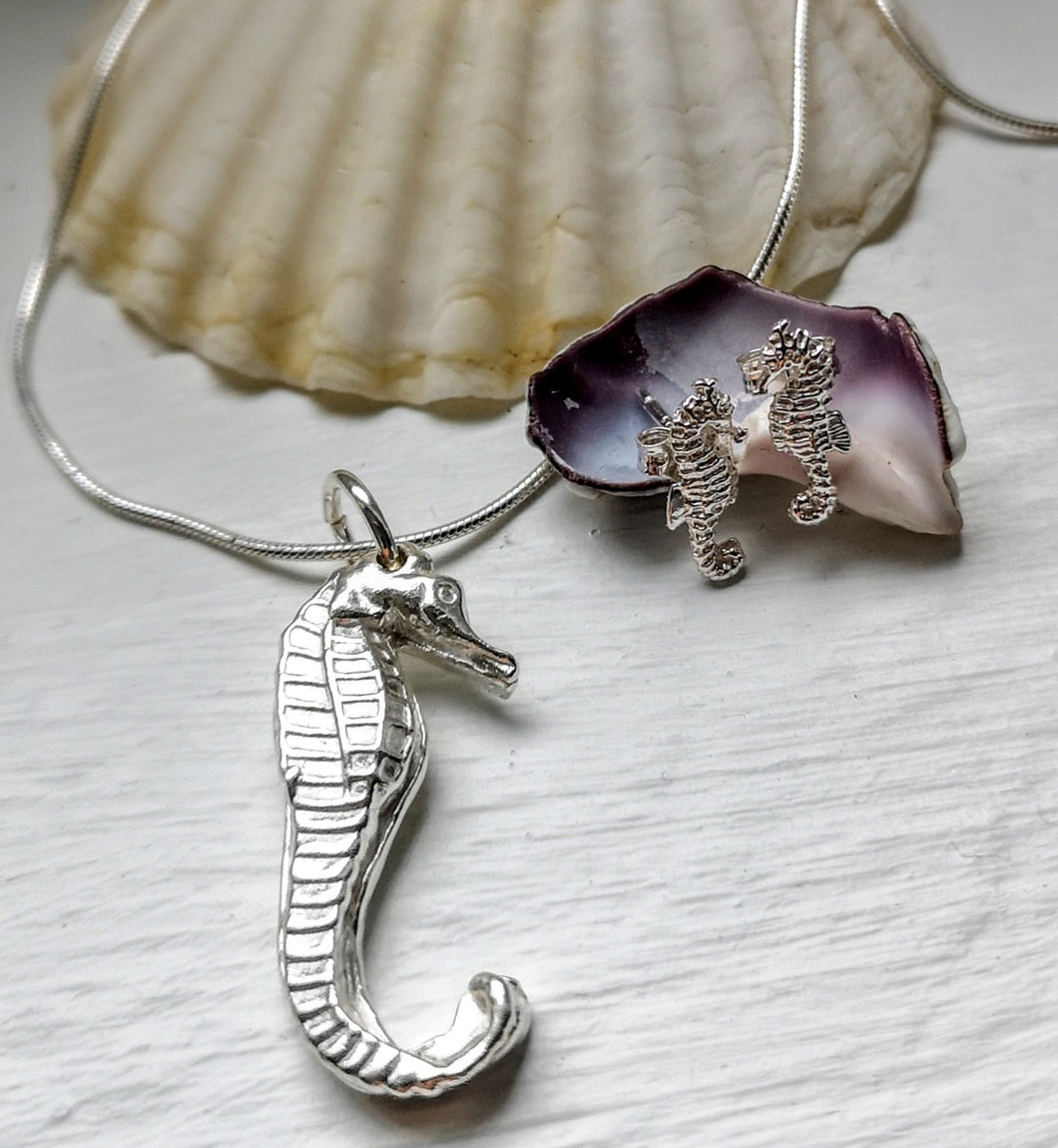 Solid Silver Seahorse Pendant