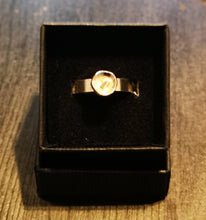 Load image into Gallery viewer, Chunky Sterling Silver Ring with 9k Gold nugget Size M
